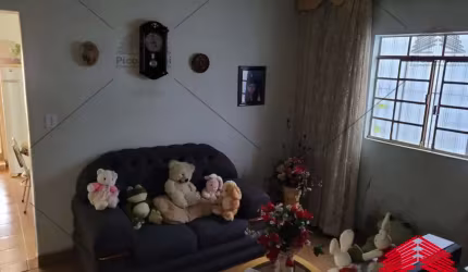 Casa à venda na Mooca, São Paulo-SP: 1 quarto, 1 banheiro, 3 vagas de garagem, 50m² de área privativa.