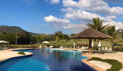 Terreno à venda em condomínio exclusivo de Atibaia-SP, 707m²  Atibaia!