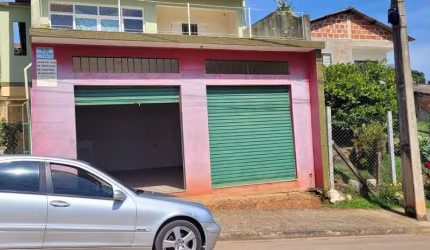 SALÃO PARA LOCAÇÃO EM BAIRRO DE CANEDOS PIRACAIA.