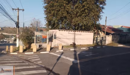 Terreno Comercial à Venda em Atibaia-SP, no Jardim das Cerejeiras - 426,00 m² de Área