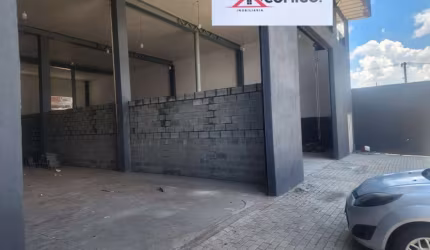 Ótimo Galpão em avenida movimentada  bairro jd cerejeiras  Atibaia
