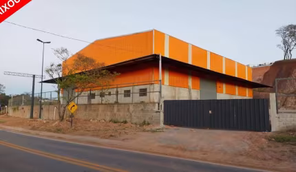 Galpão Industrial de Alto Padrão para Locação em Atibaia-SP, Bairro Guaxinduva - 4 salas, 4 banheiros, 1.800,00m² de Área
