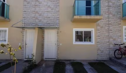 Casa para locação no Jardim das Palmeiras, Atibaia-SP: 2 quartos, 2 suítes, 1 sala, 3 banheiros, 2 vagas de garagem, 80m².