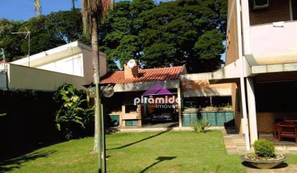 Casa à venda, 350 m² por R$ 1.800.000,00 - Jardim América - Jacareí/SP
