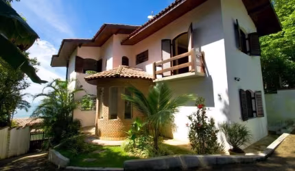 Casa à venda, 260 m² por R$ 1.380.000,00 - Cocanha - Caraguatatuba/SP