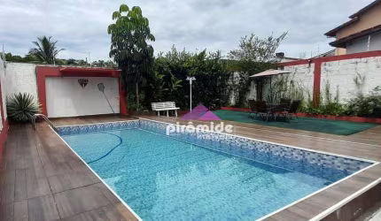 Casa com 3 dormitórios à venda, 208 m² por R$ 900.000,00 - Jardim Britânia - Caraguatatuba/SP