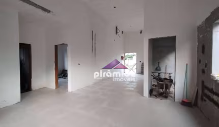 Casa com 3 dormitórios à venda, 150 m² por R$ 815.000,00 - Condomínio Terras do Vale - Caçapava/SP