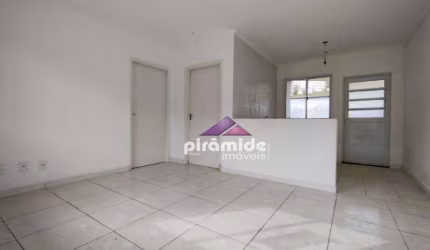 Casa com 1 dormitório à venda, 98 m² por R$ 270.000,00 - Jardim Colônia - Jacareí/SP