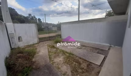 Casa com 2 dormitórios à venda, 60 m² por R$ 299.000,00 - Golfinho - Caraguatatuba/SP