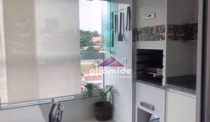 Apartamento com 3 dormitórios à venda, 93 m² por R$ 650.000,00 - Centro - Jacareí/SP