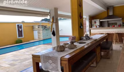 Casa com 4 dormitórios à venda, 207 m² por R$ 1.300.000,00 - Jardim Coleginho - Jacareí/SP