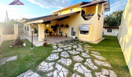 Casa com 4 dormitórios à venda, 280 m² por R$ 1.100.000,00 - Eugênio de Melo - São José dos Campos/SP