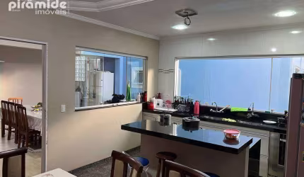 Casa à venda, 330 m² por R$ 1.150.000,00 - Jardim Oriente - São José dos Campos/SP