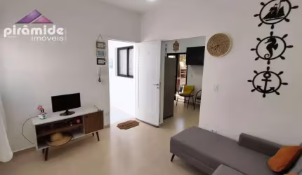 Casa com 2 dormitórios à venda, 65 m² por R$ 350.000,00 - Pontal de Santa Marina - Caraguatatuba/SP