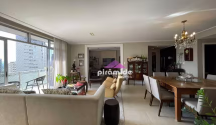 Apartamento com 3 dormitórios à venda, 169 m² por R$ 970.000,00 - Centro - São José dos Campos/SP