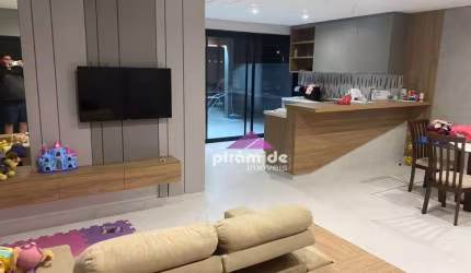 Casa à venda, 250 m² por R$ 1.300.000,00 - Eugênio de Mello - São José dos Campos/SP