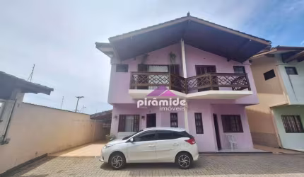 Casa com 3 dormitórios à venda, 103 m² por R$ 650.000,00 - Massaguaçu - Caraguatatuba/SP