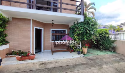 Casa à venda, 113 m² por R$ 670.000,00 - Massaguaçu - Caraguatatuba/SP