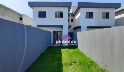 Casa com 2 dormitórios à venda, 74 m² por R$ 350.000,00 - Balneário dos Golfinhos - Caraguatatuba/SP