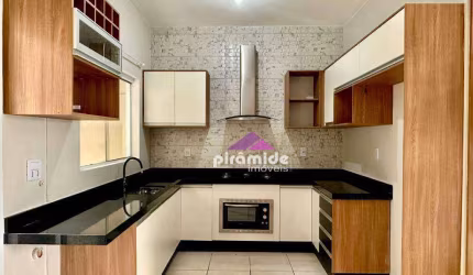 Casa com 2 dormitórios para alugar, 140 m² por R$ 3.664,00/mês - Chácaras São José - São José dos Campos/SP