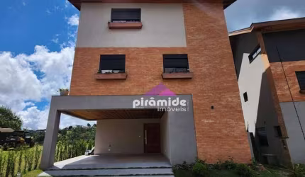 Casa com 4 dormitórios à venda, 230 m² por R$ 2.500.000,00 - Recanto das Araucárias - Campos do Jordão/SP
