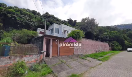 Casa com 3 dormitórios à venda, 250 m² por R$ 750.000,00 - Barequeçaba - São Sebastião/SP