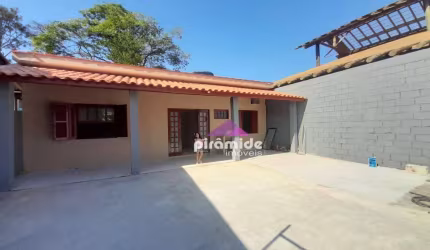 Casa com 2 dormitórios à venda, 70 m² por R$ 445.000,00 - Massaguaçu - Caraguatatuba/SP