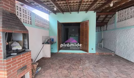 Casa com 2 dormitórios à venda, 90 m² por R$ 340.000,00 - Jardim Tarumãs - Caraguatatuba/SP