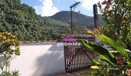 Casa com 4 dormitórios à venda, 156 m² por R$ 695.000,00 - Perequê-Mirim - Ubatuba/SP