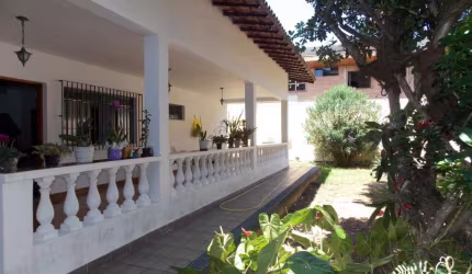 Casa à venda, 360 m² por R$ 4.150.000,00 - Jardim Apolo - São José dos Campos/SP