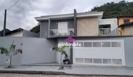 Casa com 5 dormitórios à venda, 373 m² por R$ 1.690.000,00 - Sumaré - Caraguatatuba/SP