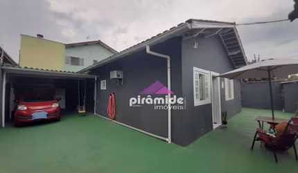 Casa com 3 dormitórios à venda, 107 m² por R$ 500.000,00 - Travessão - Caraguatatuba/SP