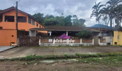 Casa com 3 dormitórios à venda, 214 m² por R$ 590.000,00 - Massaguaçu - Caraguatatuba/SP