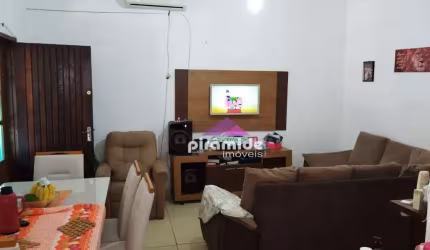 Casa com 3 dormitórios à venda, 230 m² por R$ 530.000,00 - Martim de Sá - Caraguatatuba/SP