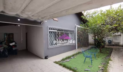 Casa com 3 dormitórios à venda, 120 m² por R$ 850.000,00 - Vila Betânia - São José dos Campos/SP