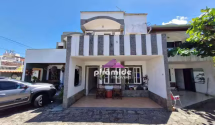 Casa com 2 dormitórios à venda, 83 m² por R$ 550.000,00 - Indaiá - Caraguatatuba/SP