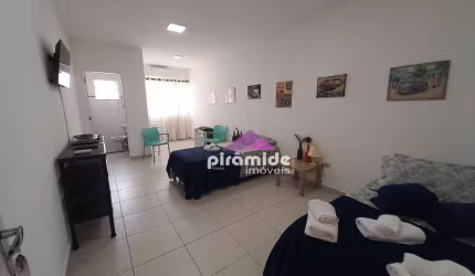 Kitnet com 1 dormitório para alugar, 30 m² por R$ 1.700,00/mês - Centro - Caraguatatuba/SP
