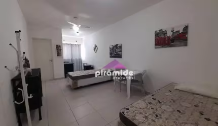 Kitnet com 1 dormitório para alugar, 30 m² por R$ 1.500,00/mês - Centro - Caraguatatuba/SP