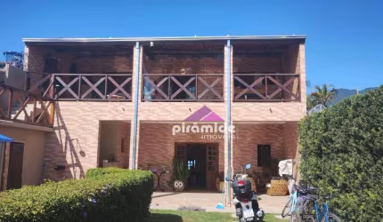 Casa com 2 dormitórios à venda, 180 m² por R$ 500.000,00 - Perequê Mirim - Caraguatatuba/SP