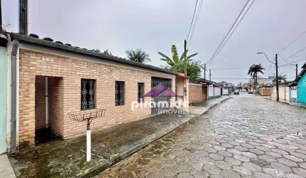 Casa com 3 dormitórios à venda, 158 m² por R$ 550.000,00 - Centro - Caraguatatuba/SP