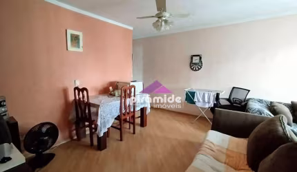 Apartamento com 3 dormitórios à venda, 70 m² por R$ 530.000,00 - Jardim São Dimas - São José dos Campos/SP