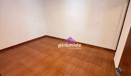Casa com 6 dormitórios à venda, 199 m² por R$ 850.000,00 - Vila Resende - Caçapava/SP