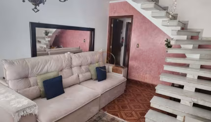 Sobrado à venda no bairro Parque das Nações em Santo André/SP