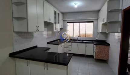 Sobrado à venda no bairro Vila Junqueira em Santo André/SP