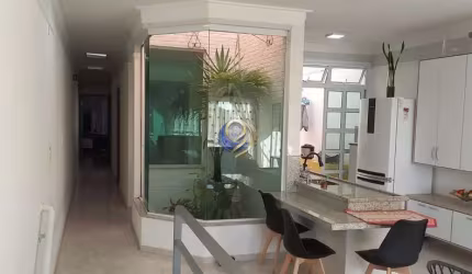 Casa Sobrado 237m2 área construída - Paraíso - Santo André.