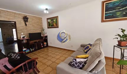 Sobrado à venda no bairro Vila Vitória - Santo André/SP