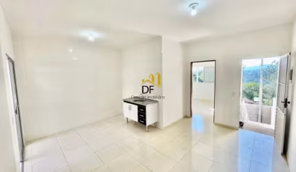 Casa com 2 quartos à venda na Nova Trieste, Jarinu  por R$ 305.000