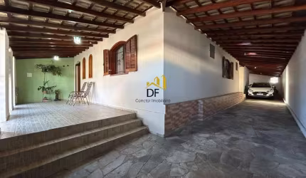 Casa com 2 quartos à venda na Vila Garcia, Jundiaí , 378 m2 por R$ 880.000