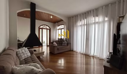 Casa com 3 quartos à venda no Jardim Estádio, Jundiaí , 335 m2 por R$ 1.060.000