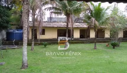 Casa para Venda em Saquarema, Bacaxá, 5 dormitórios, 1 suíte, 4 banheiros